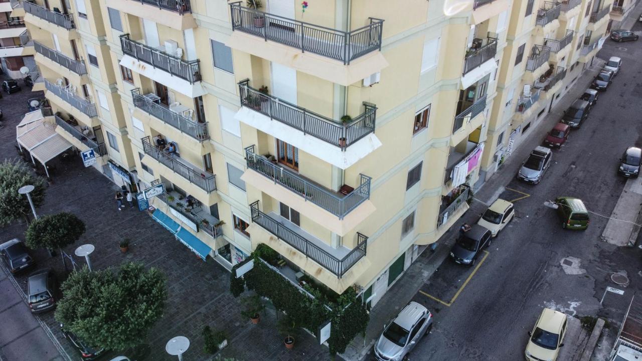 Casa Grande Leilighet Crotone Eksteriør bilde